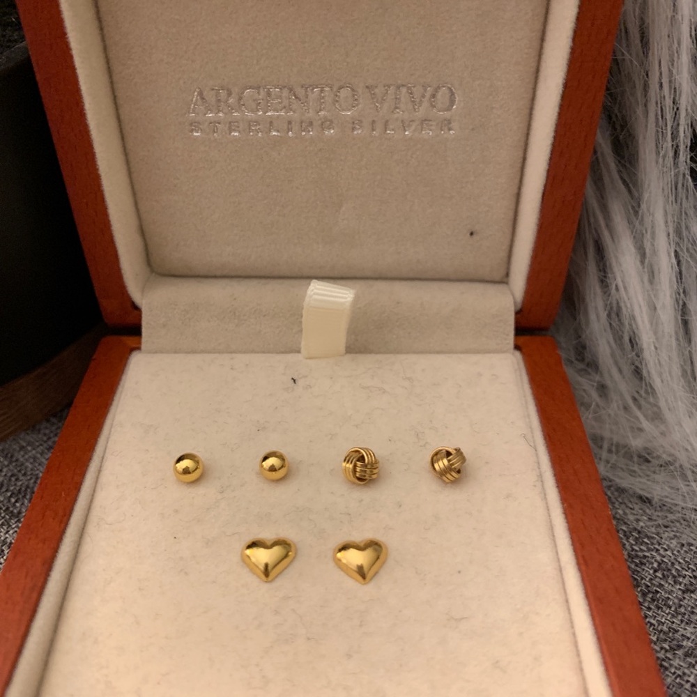 Three pair earring set - Picture 2 of 2